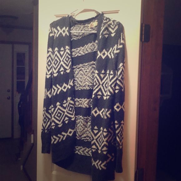 Grey and White Hollister Cardigan - Picture 1 of 7